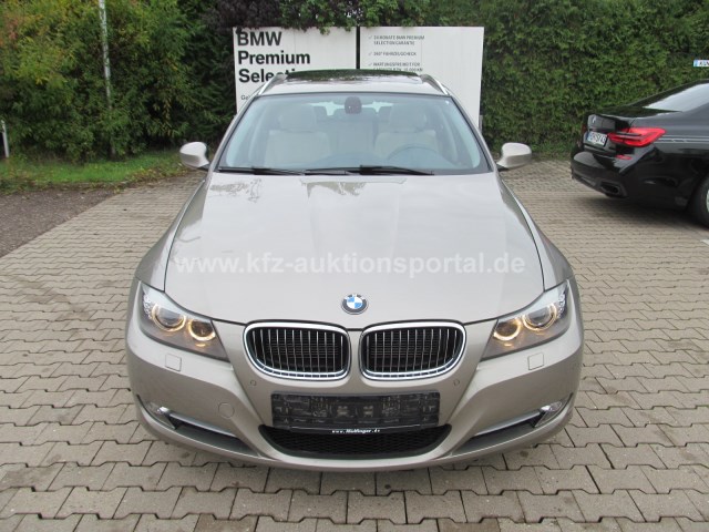 BMW  320d Tour. Edition Exclusive