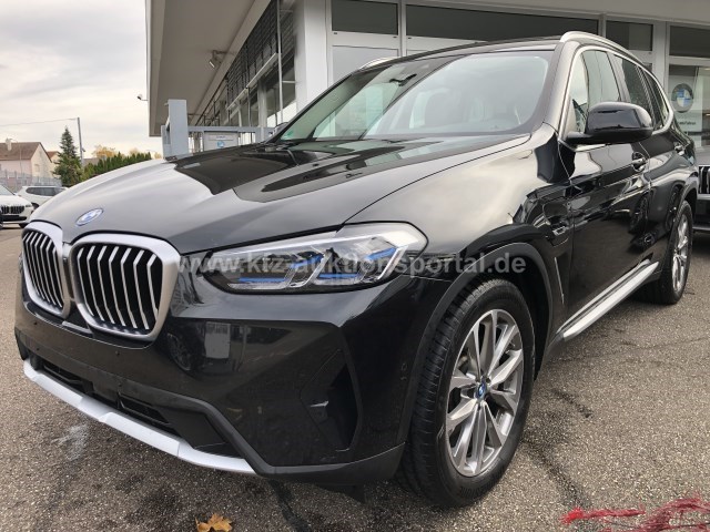 BMW X3 xDrive 30e sehr gut ausgestattet