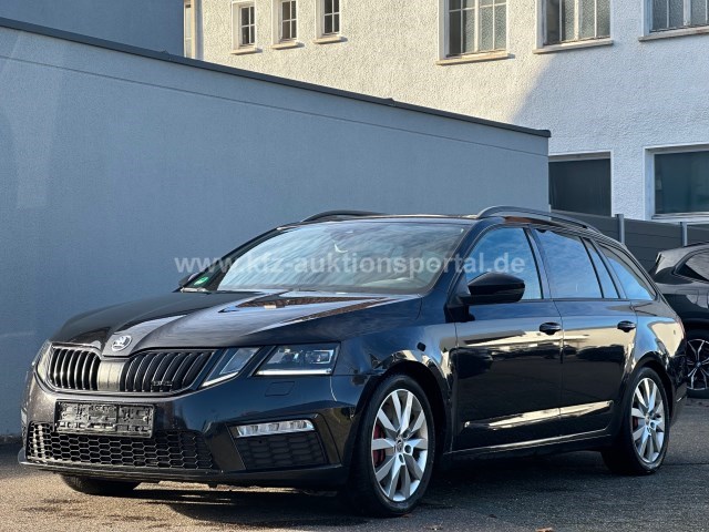 Skoda Octavia RS Combi (5E5) TÜV 02/2027 8 Fach Bereift 