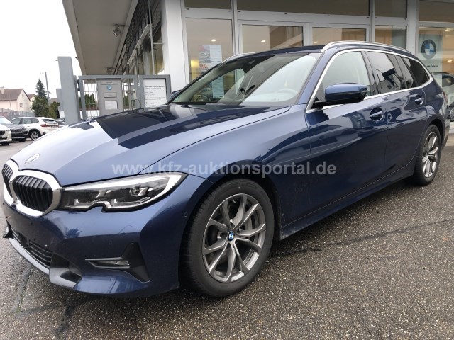 BMW 330d xDrive Touring 