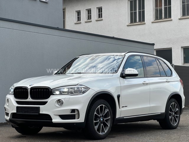 BMW X5 x40d AHK Head-Up Surround View NaviProf MWST!!