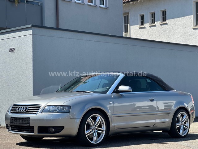 Audi A4 3.0L Cabrio Leder Klima Automatik Sitzheizung PDC