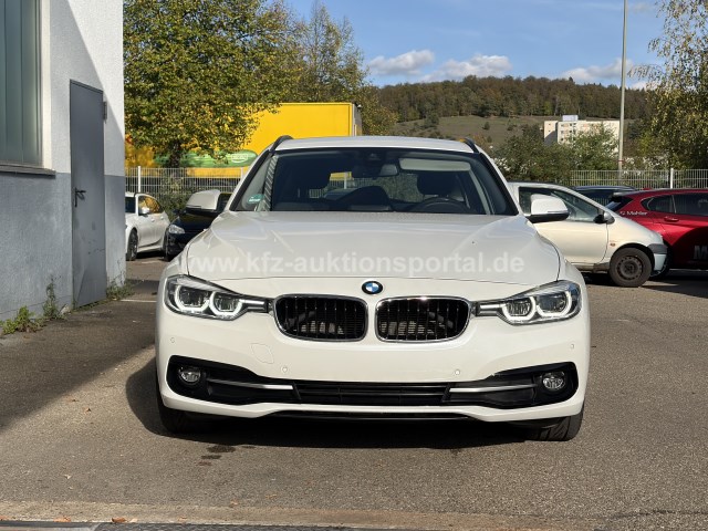 BMW 318d Touring 