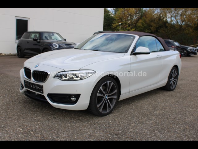 BMW 225dA Cabrio Sportline Navi Leder LED